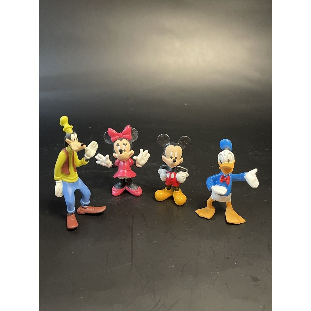 Disney  Mixed Pvc Characters Lot Of 4‎  Donald, Goofy, Mickey & Minnie - Small